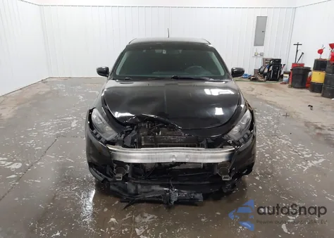 2016 Dodge Dart Sxt z USA, uszkodzony, nr VIN 1C3CDFBB8GD661009